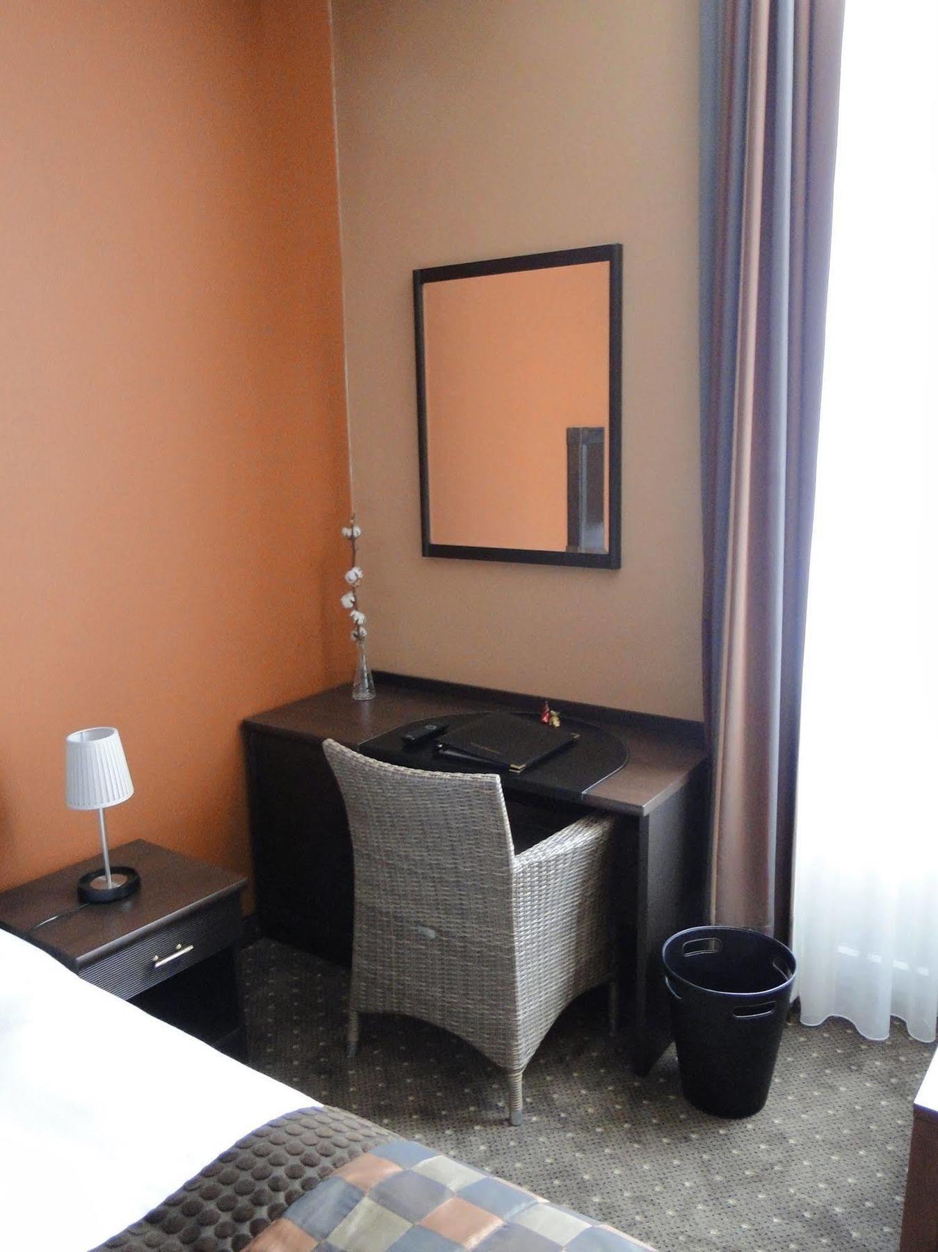 Hotel Malon Leuven Ngoại thất bức ảnh